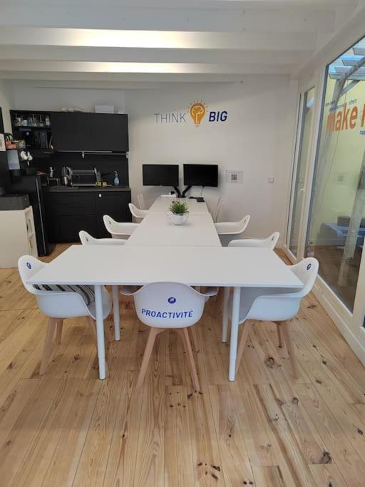 Superbe Appartement Avec Espace De Travail Nogent-sur-Seine Esterno foto