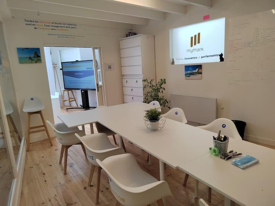 Superbe Appartement Avec Espace De Travail Nogent-sur-Seine Esterno foto